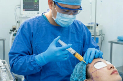 Cấy mỡ tự thân